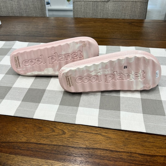 COOL PLANET By Steve Madden Cloud Slides Nude Multi - Picture 3 of 7